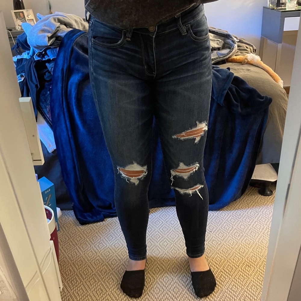 American eagle dark wash jeans